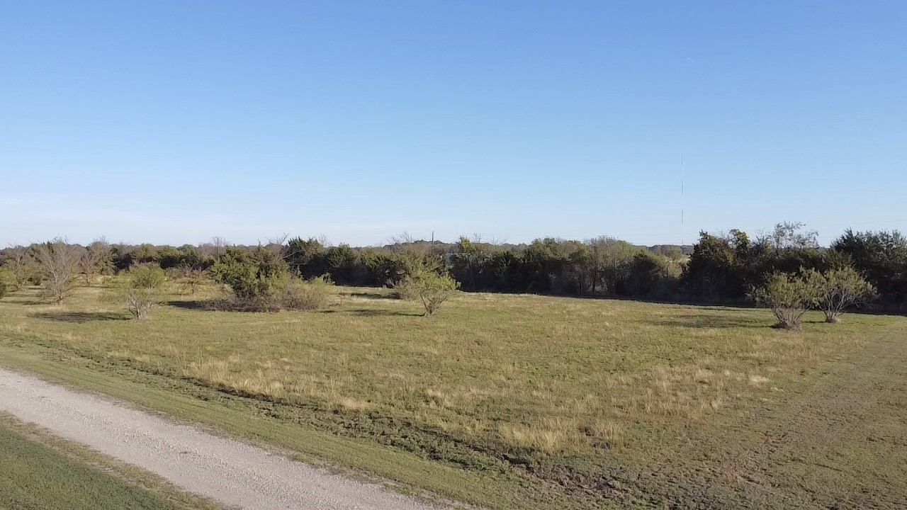 Lot 9 Indian Trail Kerens TX 75144