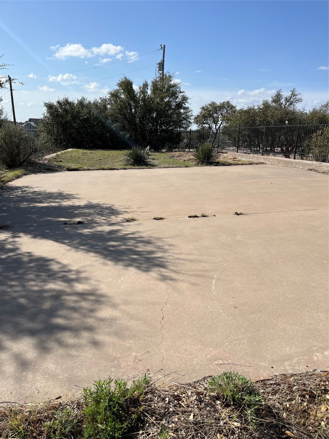 105 Hells Gate Point Strawn TX 76475