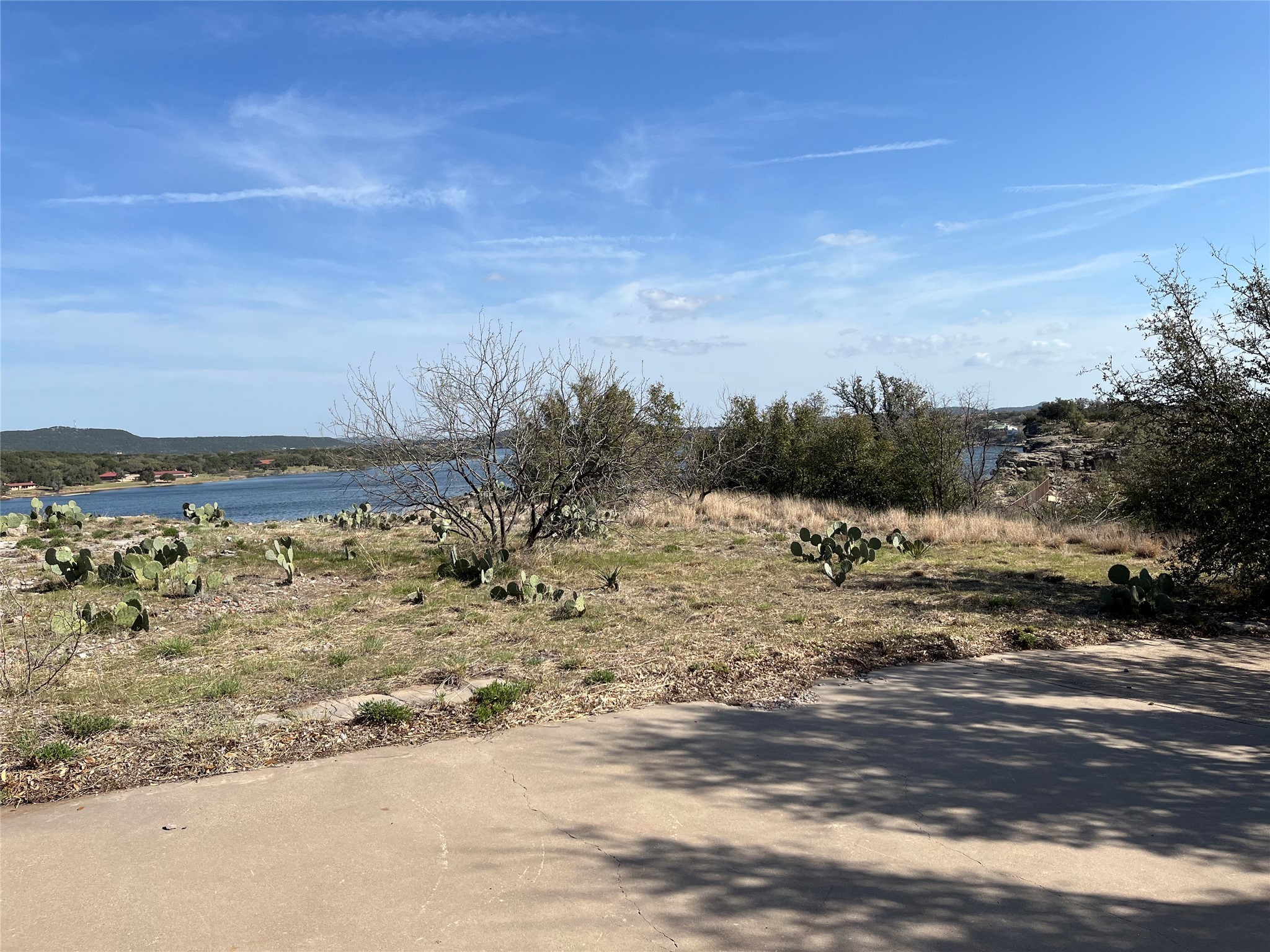 105 Hells Gate Point Strawn TX 76475