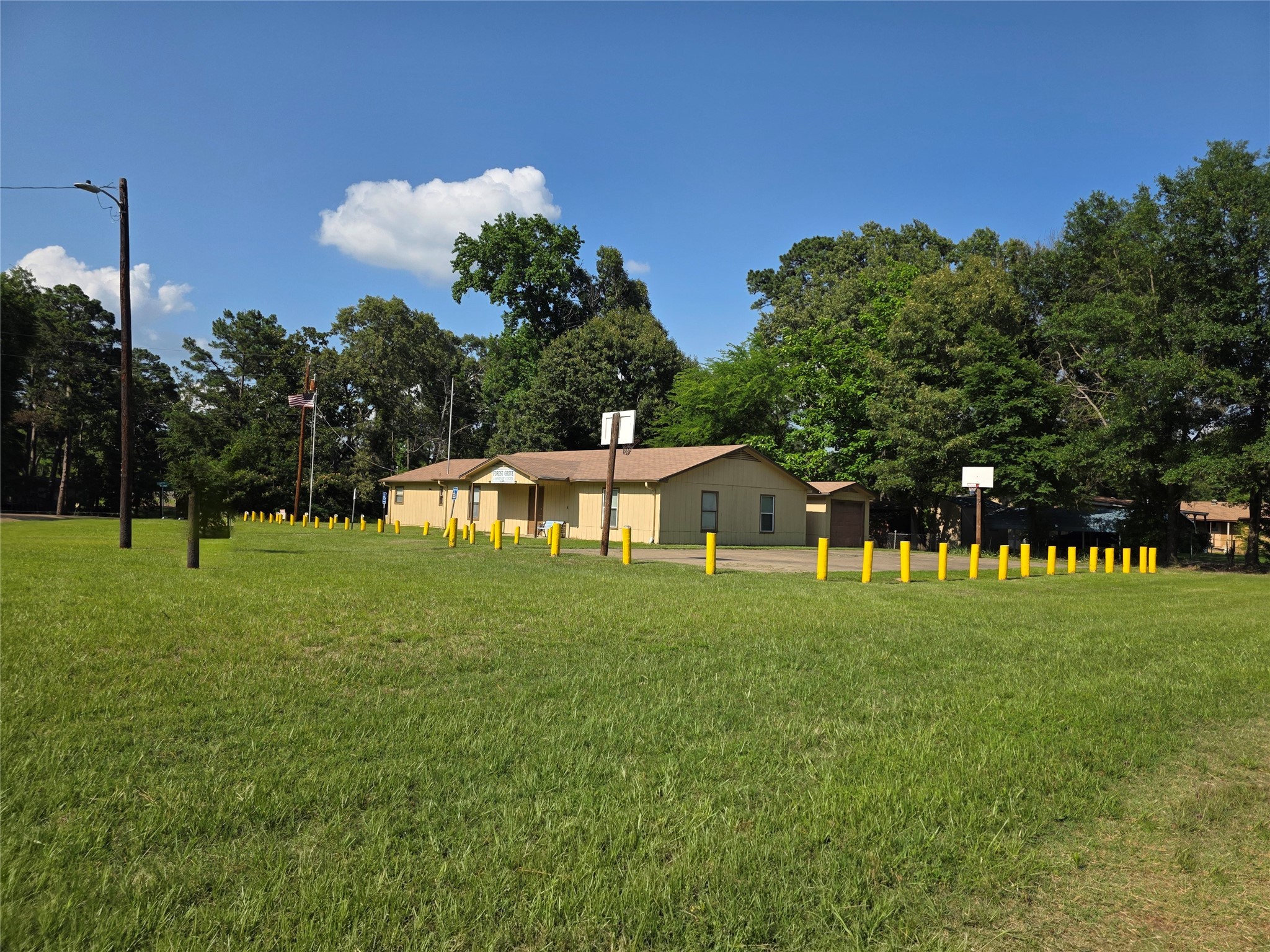 20812 Clinton Chandler TX 75758