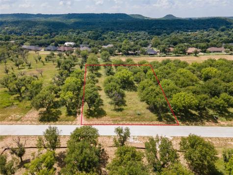 3107 E Landings S Granbury TX 76049