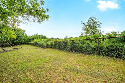 2716 E Farm To Market 4 Cleburne TX 76031