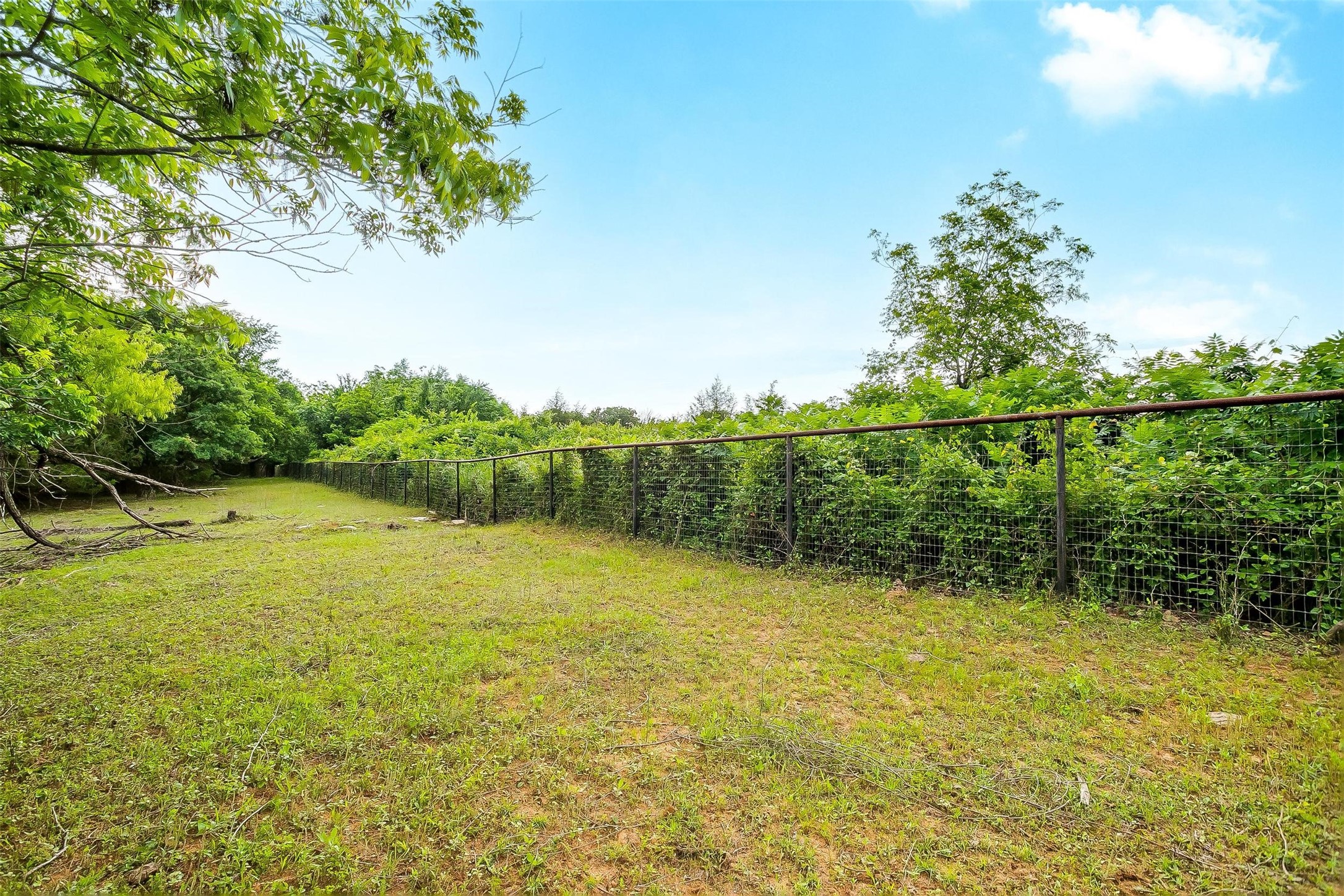 2716 E Farm To Market 4 Cleburne TX 76031
