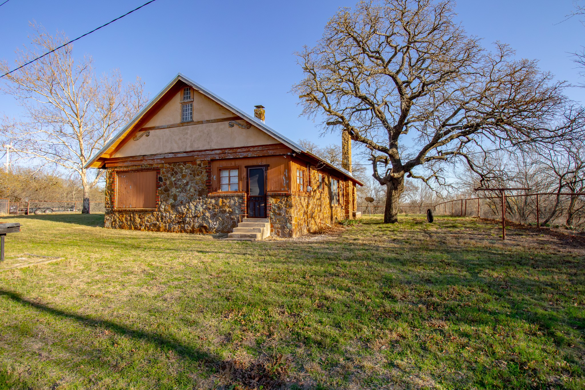 594 Bryson Lake Road Bryson TX 76472