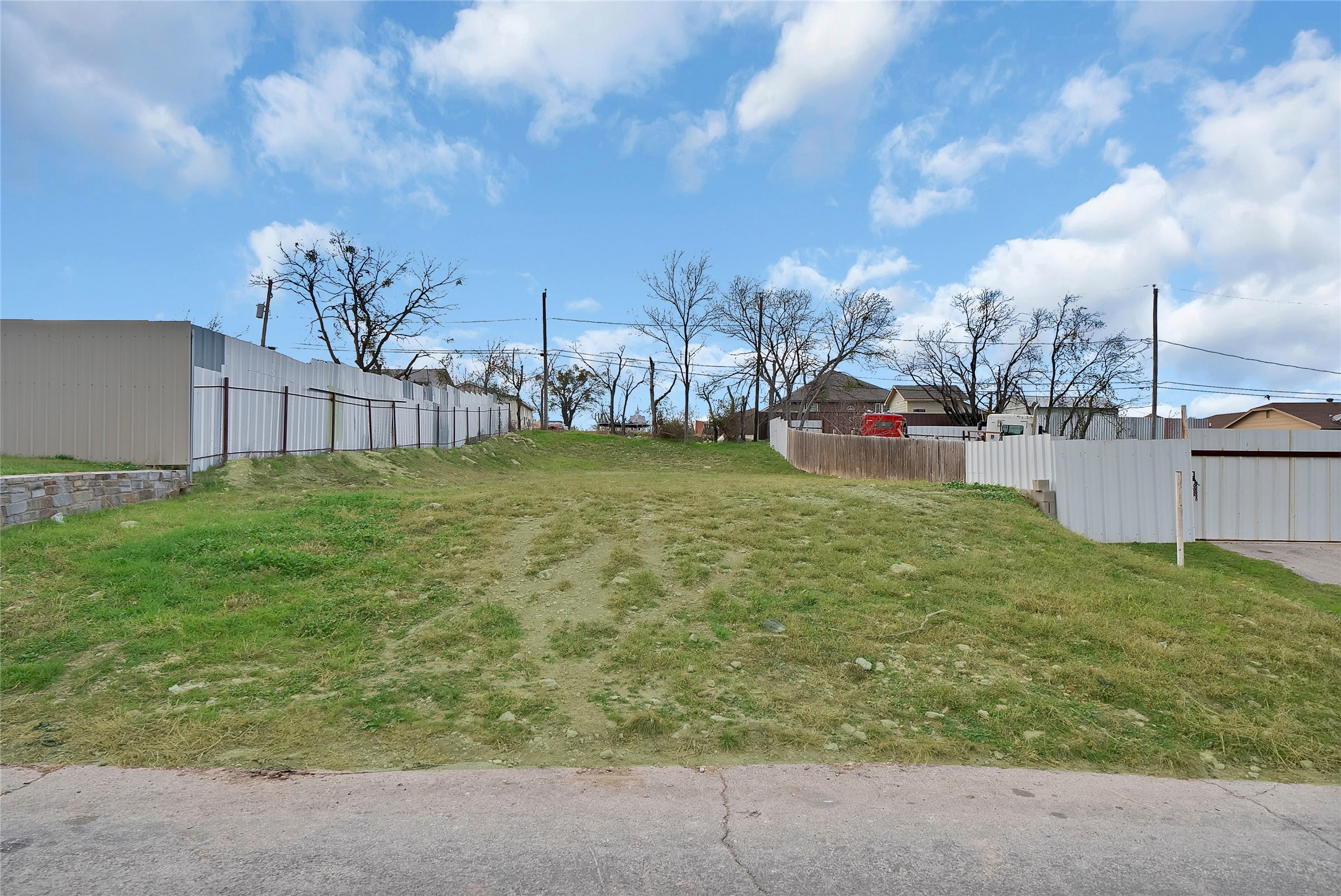 2909 Pearl Avenue Fort Worth TX 76106