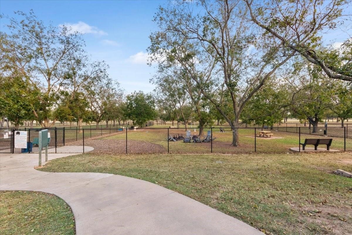 3113 E Landings S Granbury TX 76049