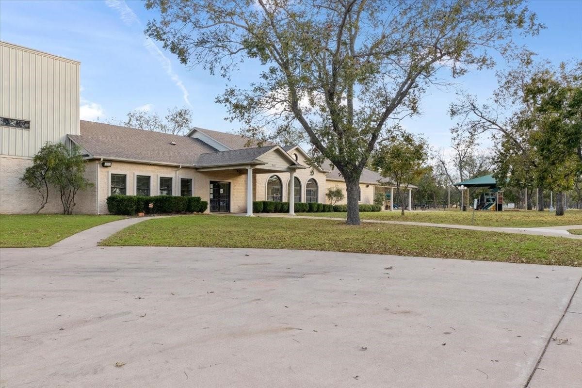 3113 E Landings S Granbury TX 76049