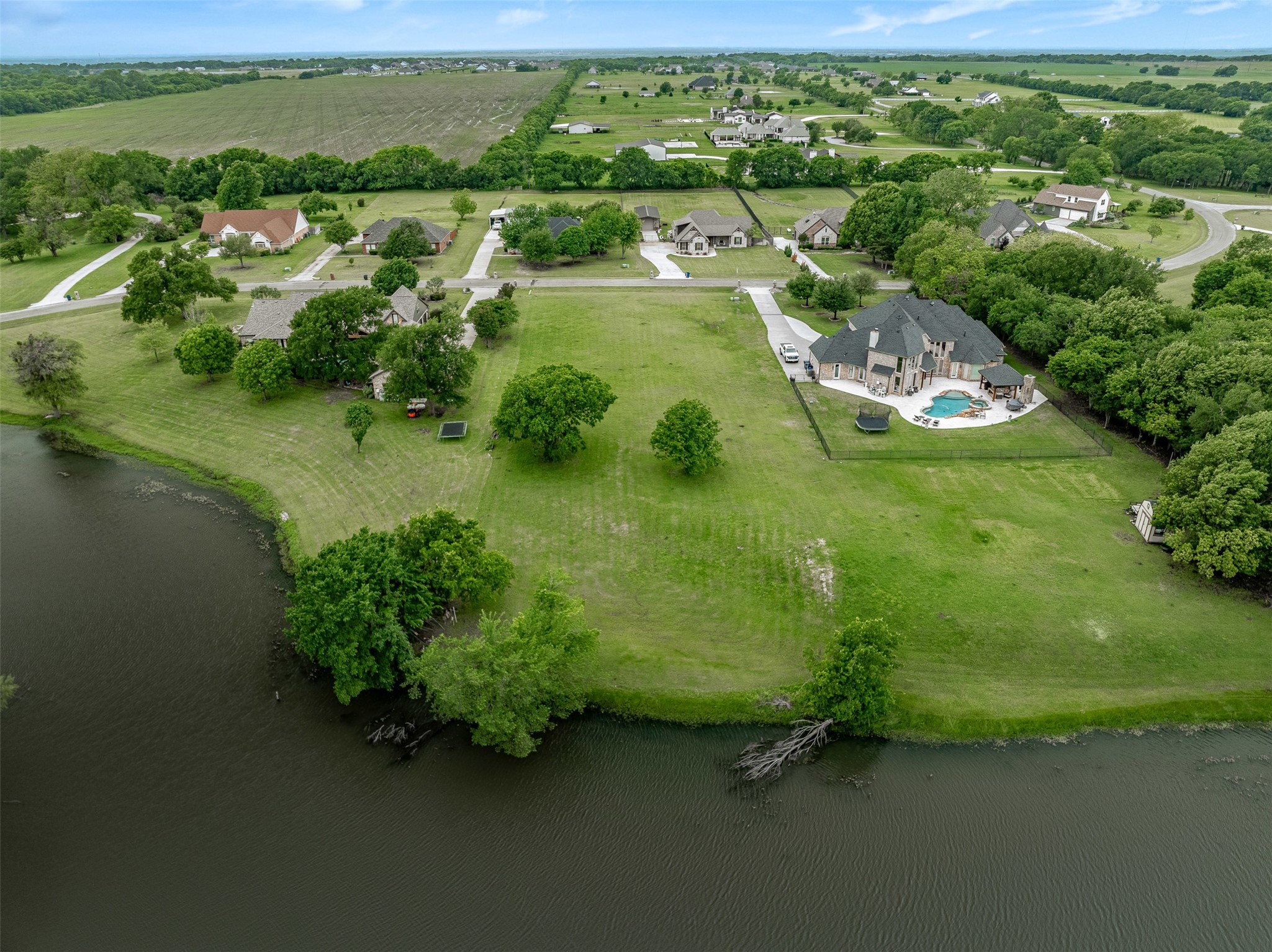 Lot 23 Cypress Point Drive Gunter TX 75058