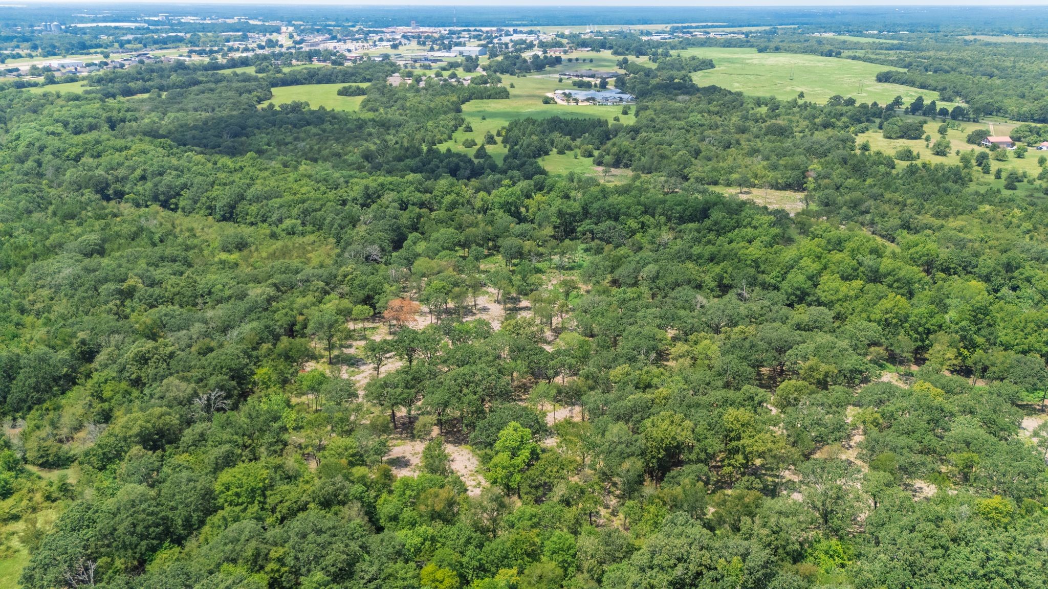 83 Ac Stillhouse Road Paris TX 75460
