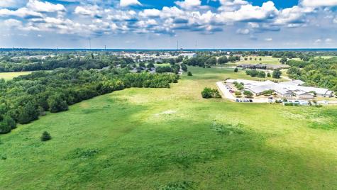 83 Ac Stillhouse Road Paris TX 75460