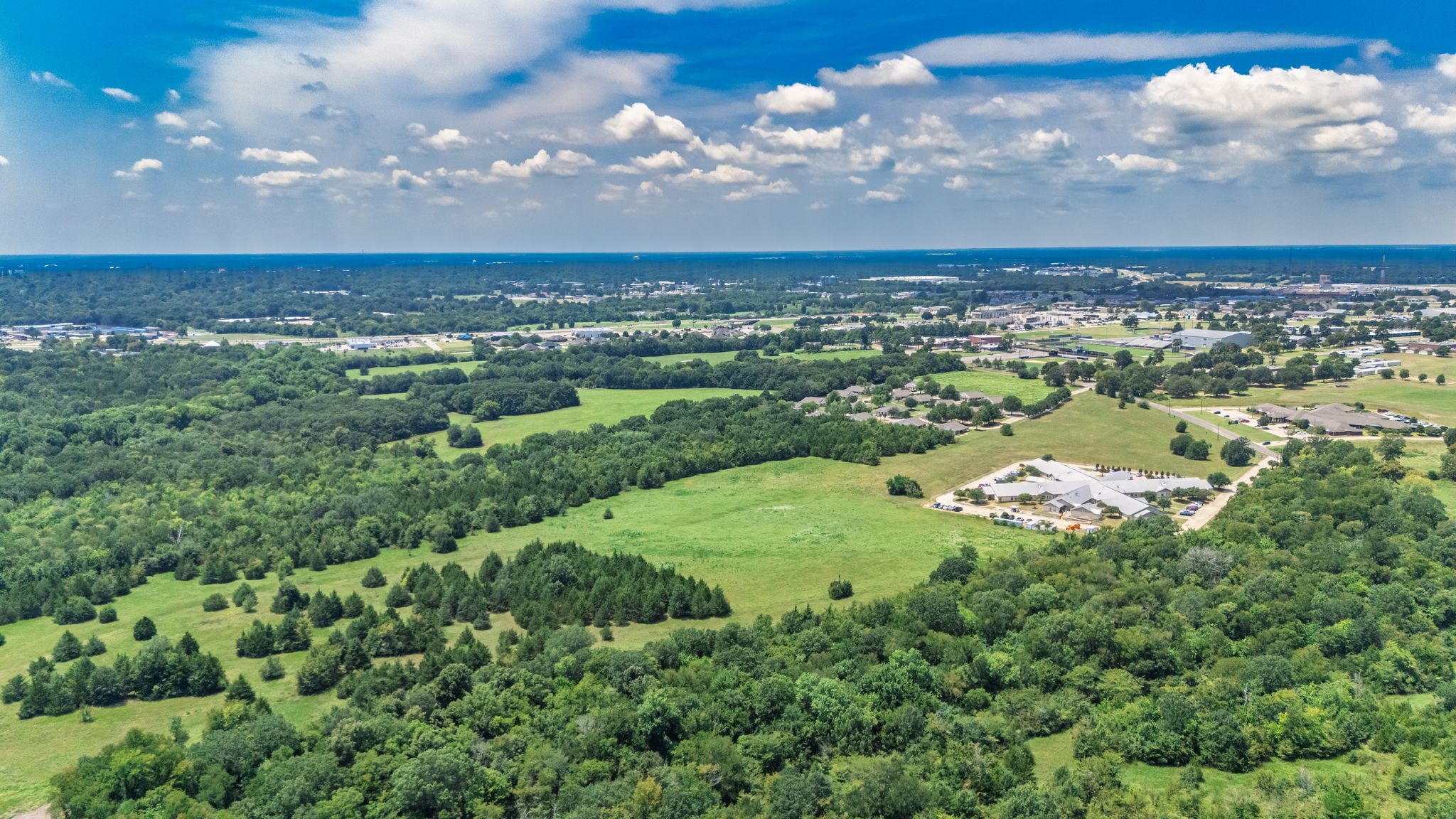 83 Ac Stillhouse Road Paris TX 75460
