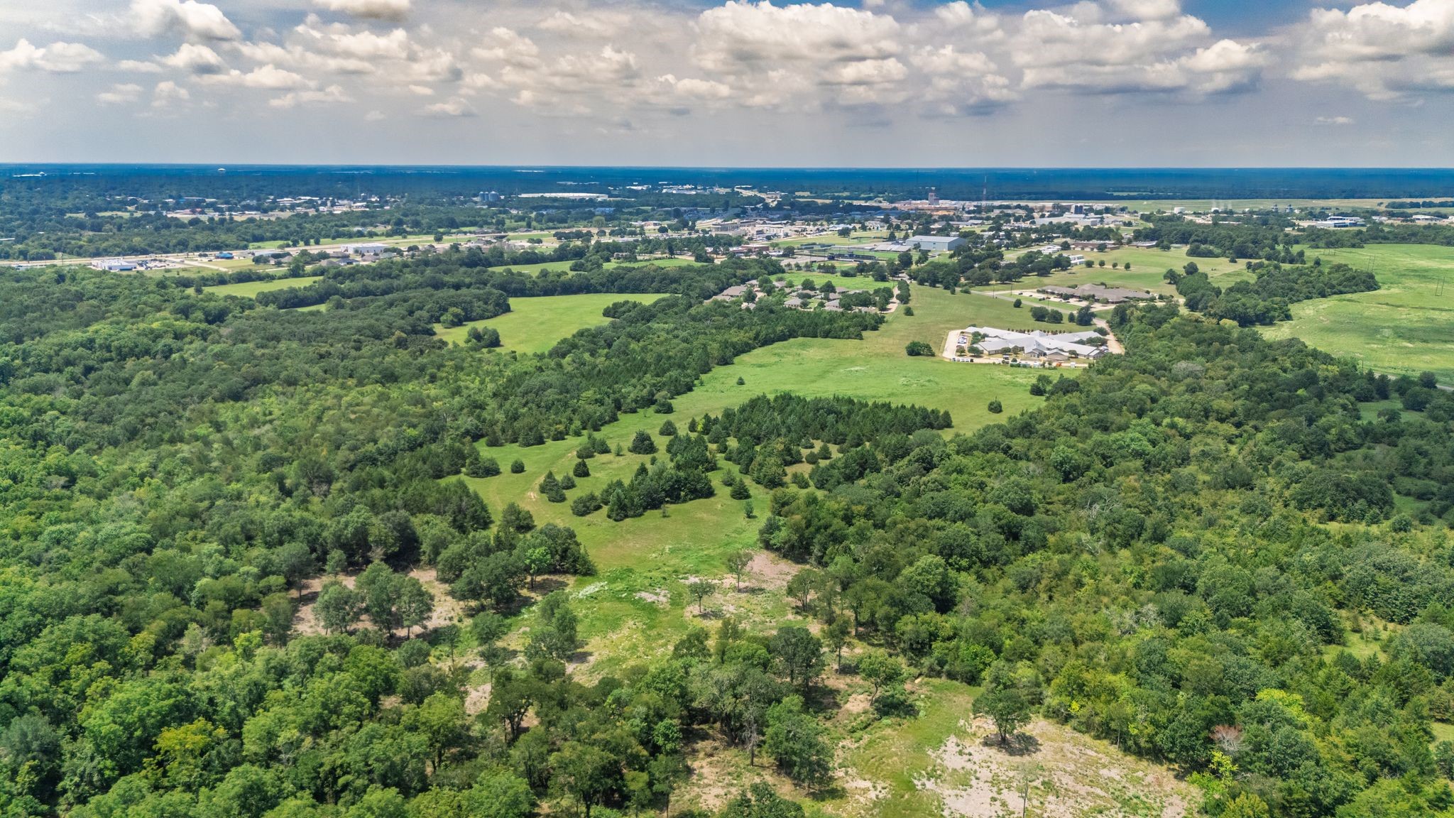 83 Ac Stillhouse Road Paris TX 75460
