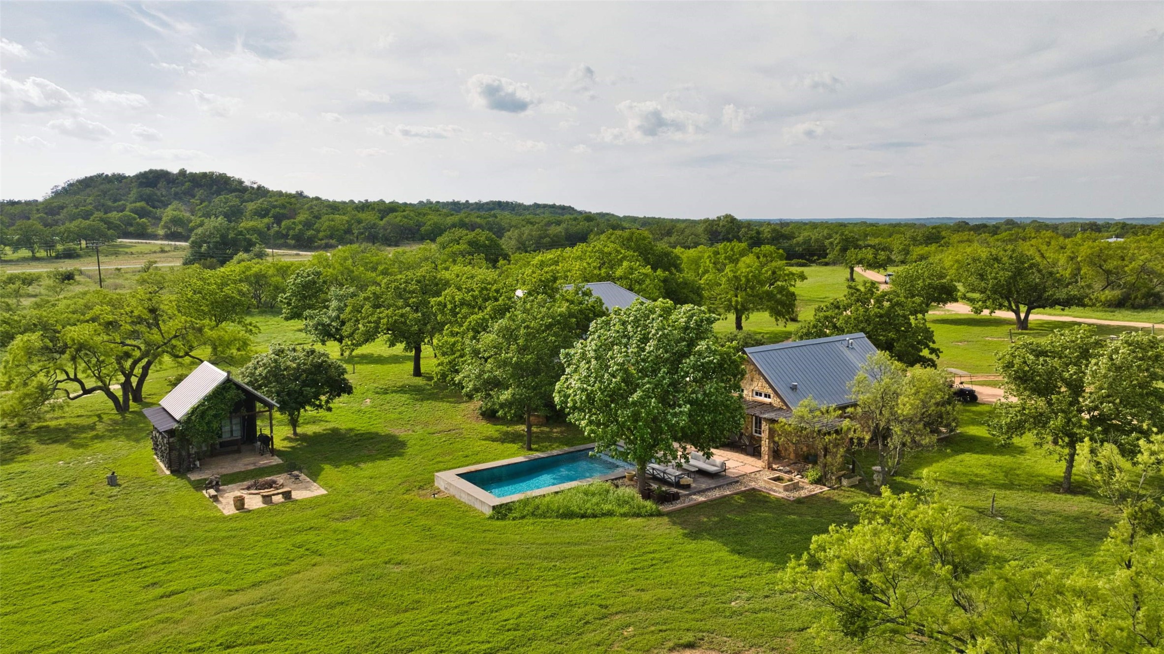 2969 County Lane 422 Talpa TX 76882