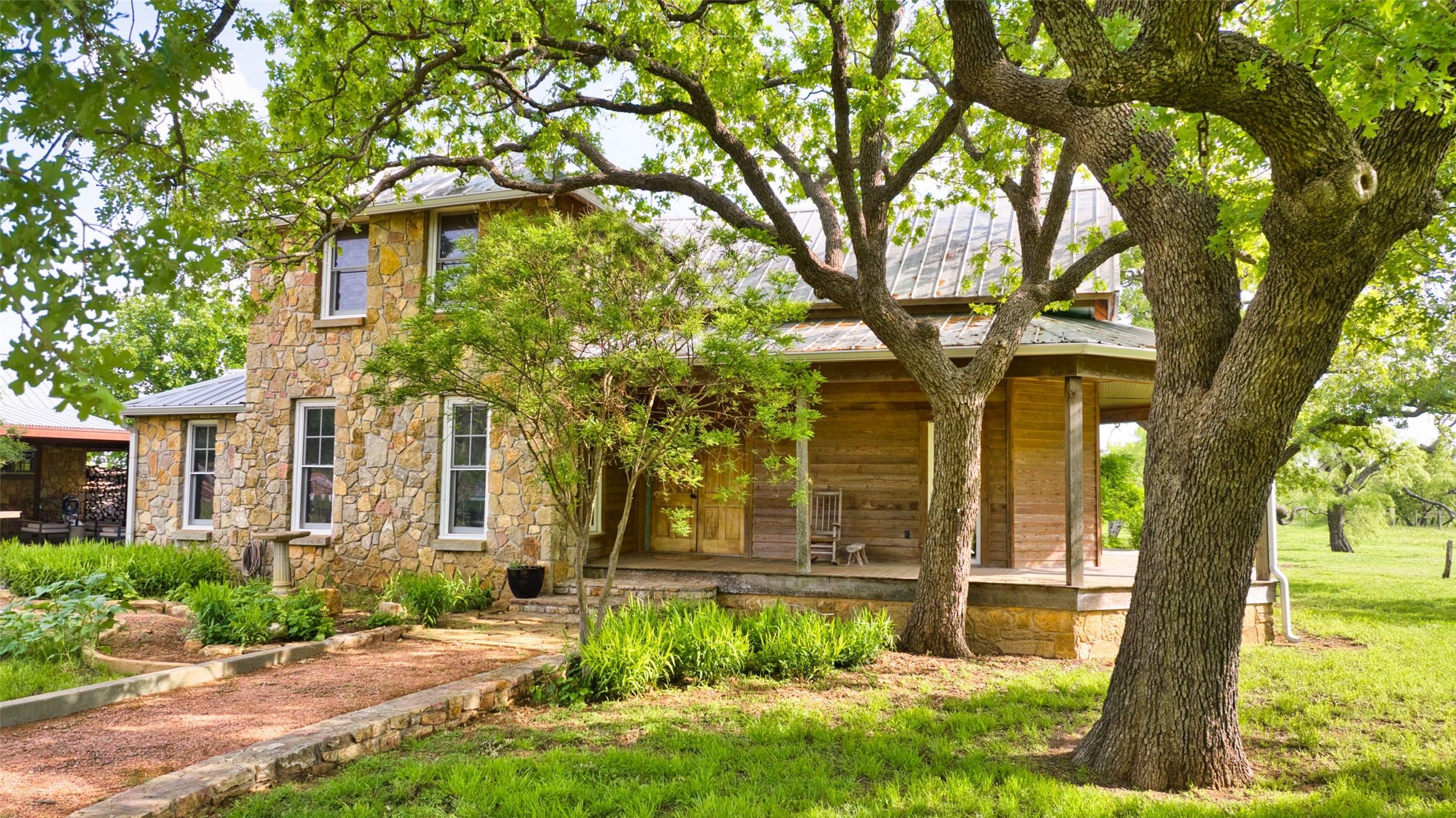 2969 County Lane 422 Talpa TX 76882