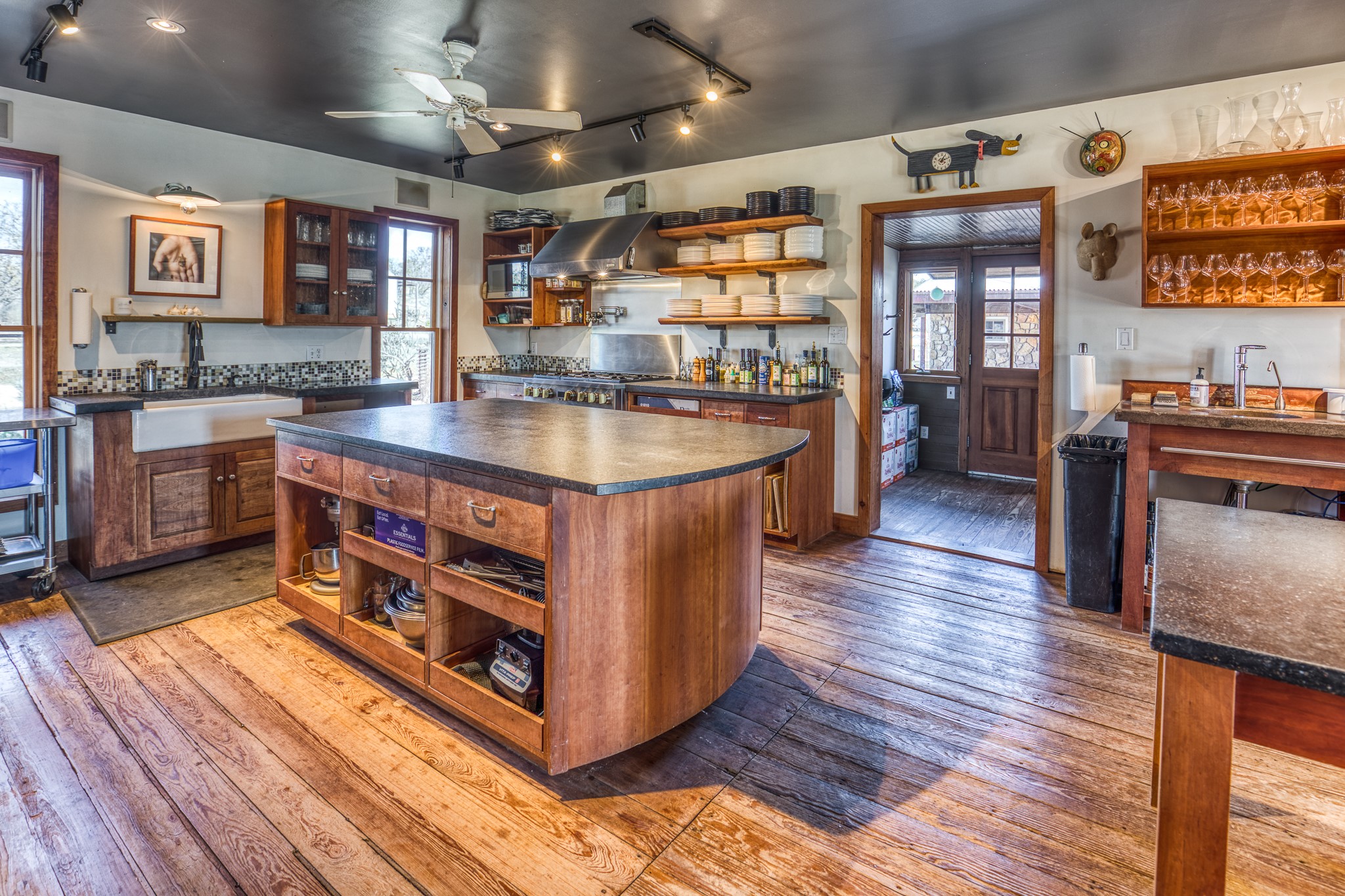 2969 County Lane 422 Talpa TX 76882
