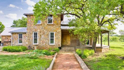 2969 County Lane 422 Talpa TX 76882
