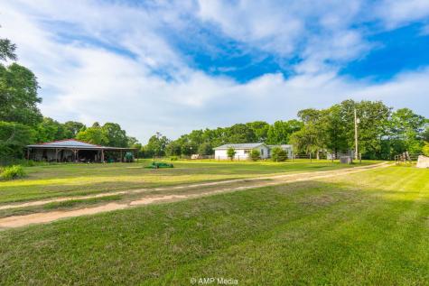 1180 County Road 2099 Liberty TX 77575