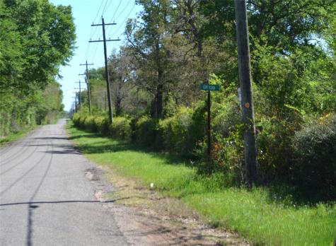 977 E Leona TX 75850