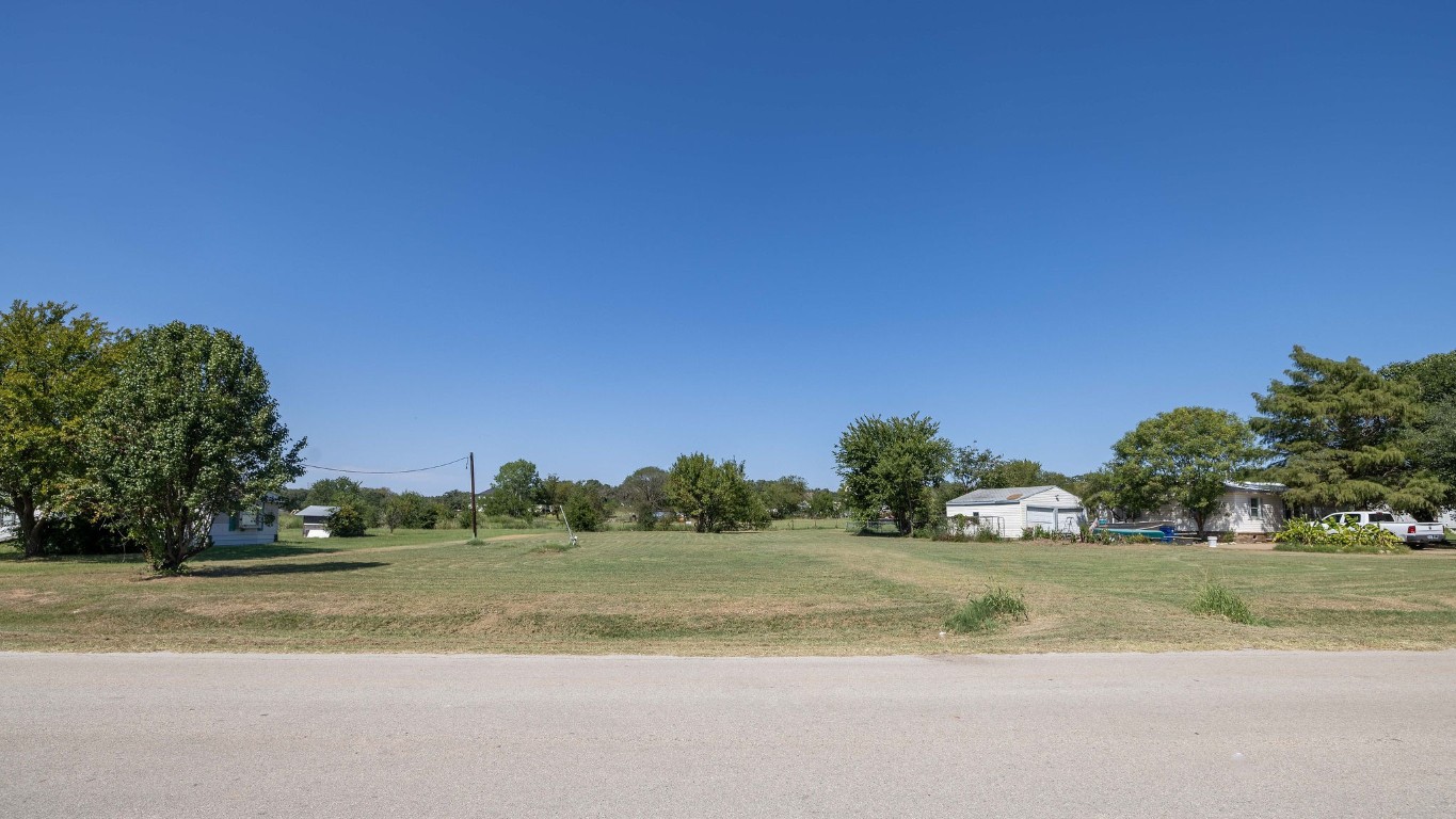 1849 Coleman Road Burleson TX 76028