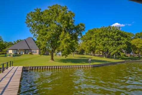 626 Bay View Drive Kerens TX 75144