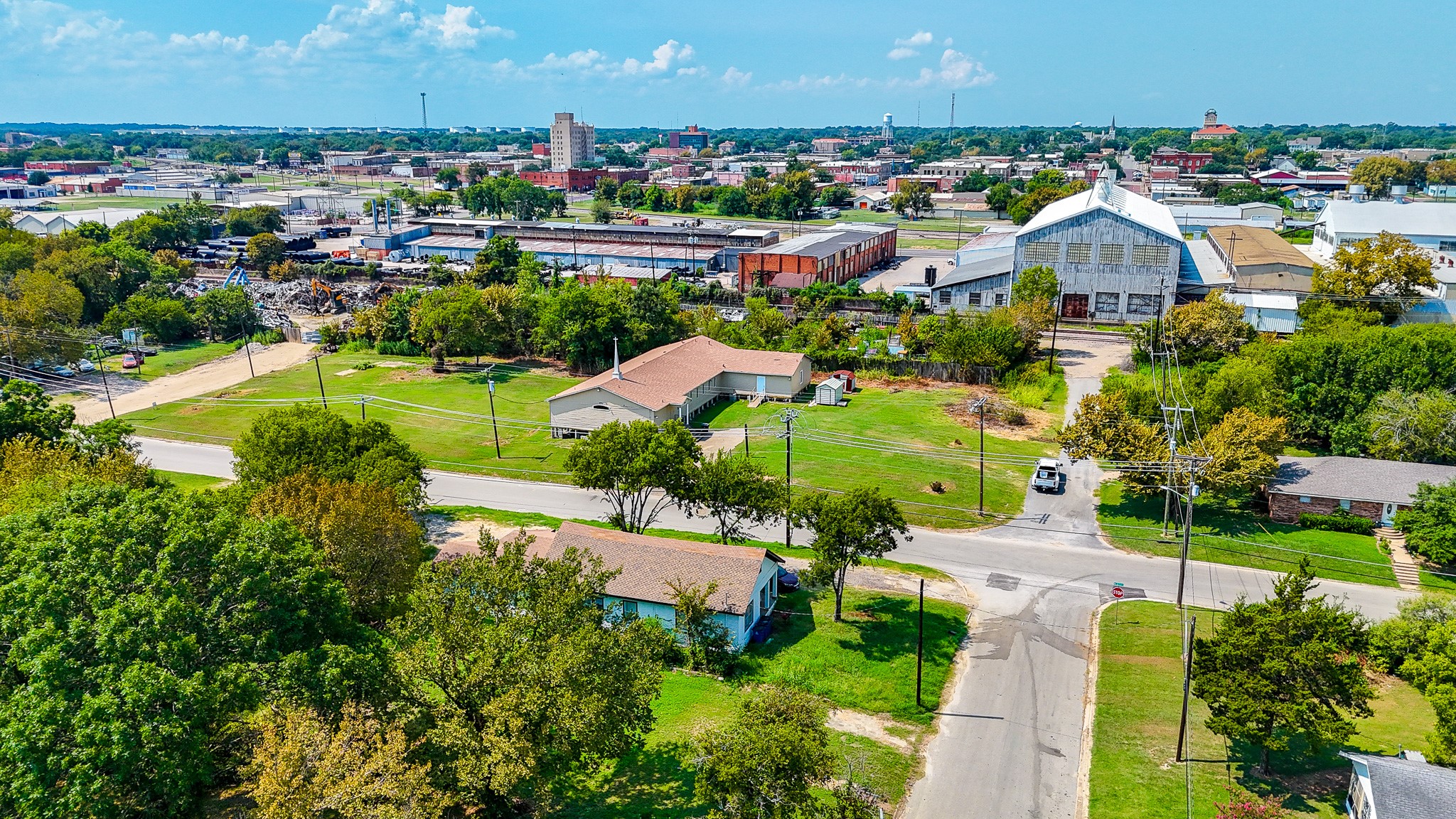 707 E 3rd Avenue Corsicana TX 75110