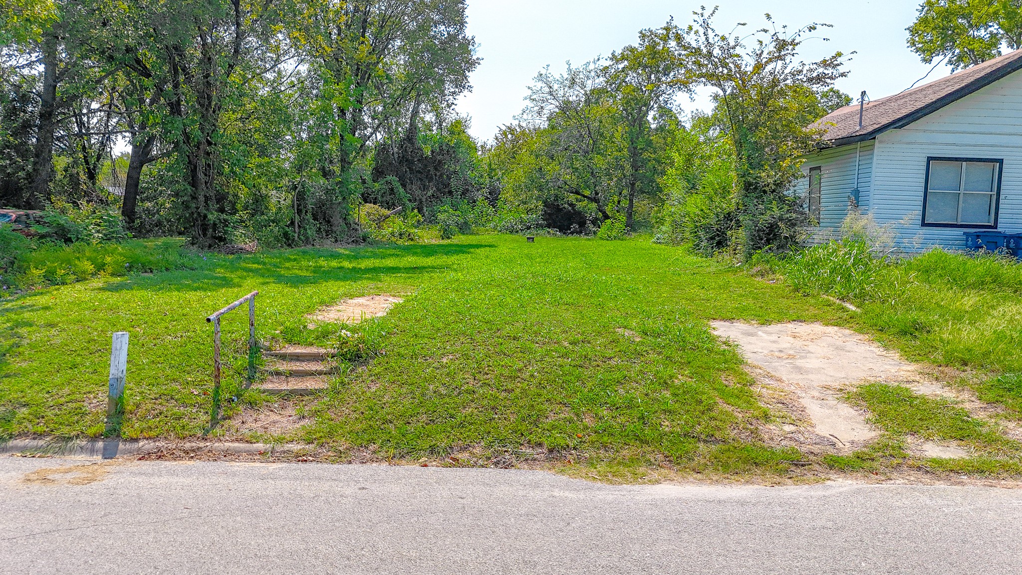 707 E 3rd Avenue Corsicana TX 75110