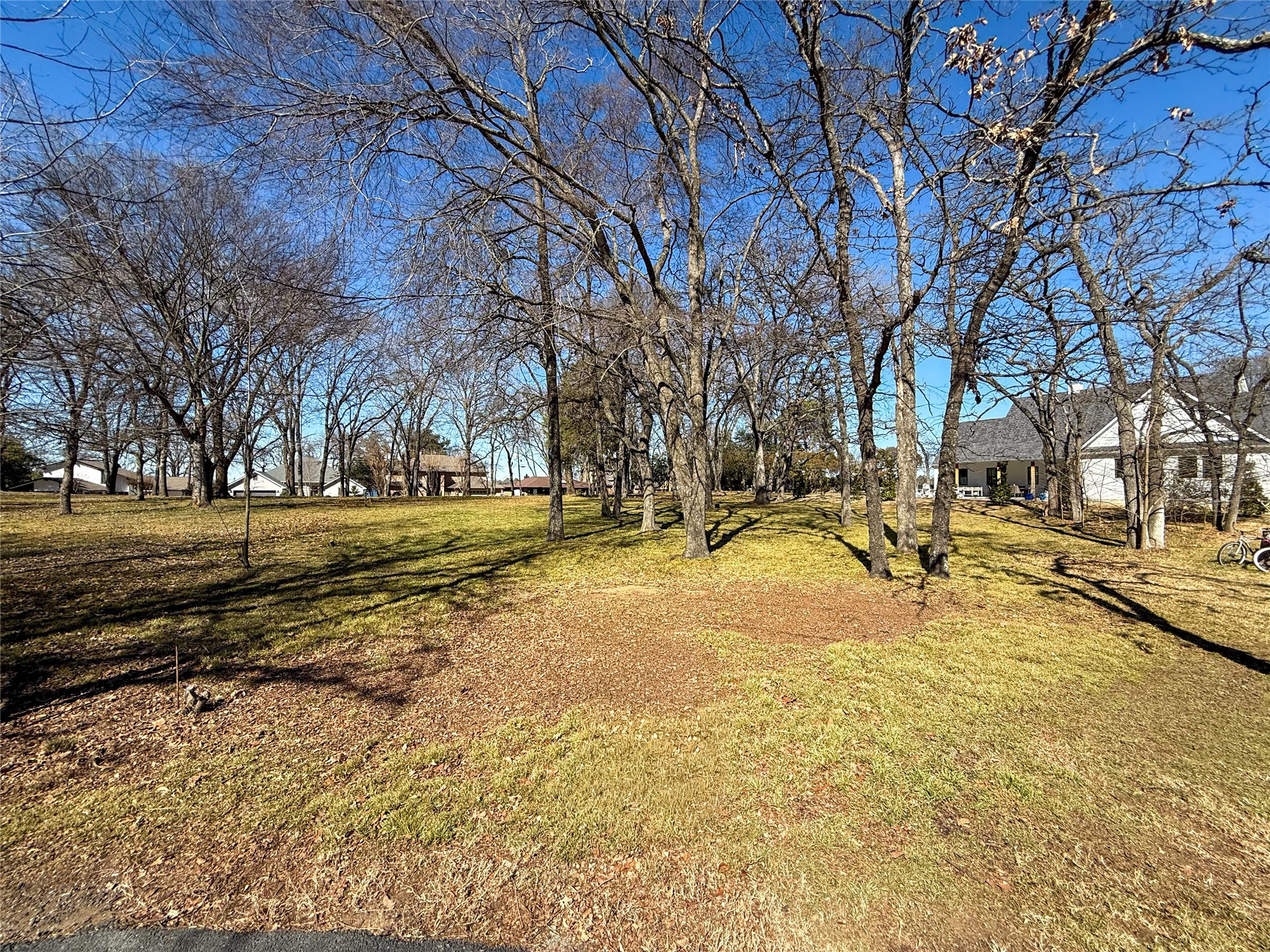 102 Enchanted Isles Circle Mabank TX 75156