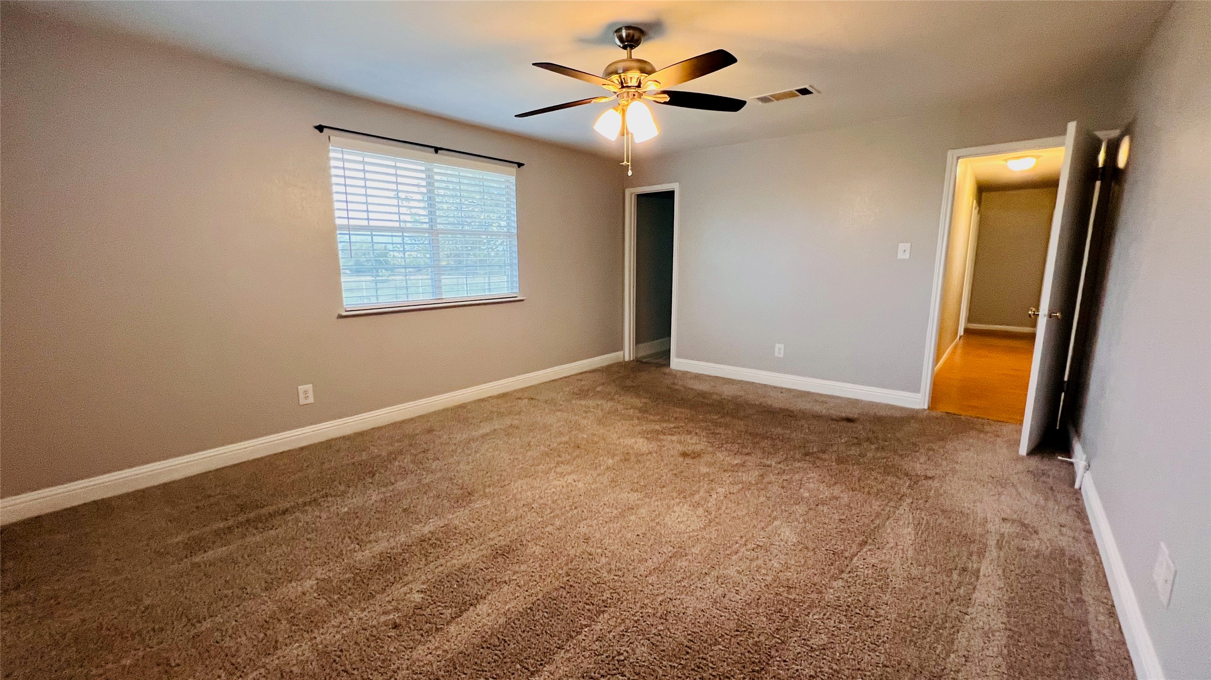 7301 Fishtrap Road Cross Roads TX 76227