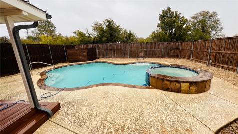 7301 Fishtrap Road Cross Roads TX 76227