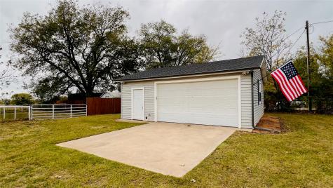 7301 Fishtrap Road Cross Roads TX 76227