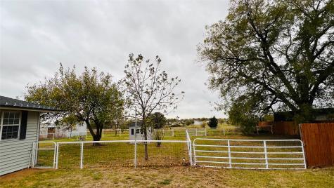 7301 Fishtrap Road Cross Roads TX 76227