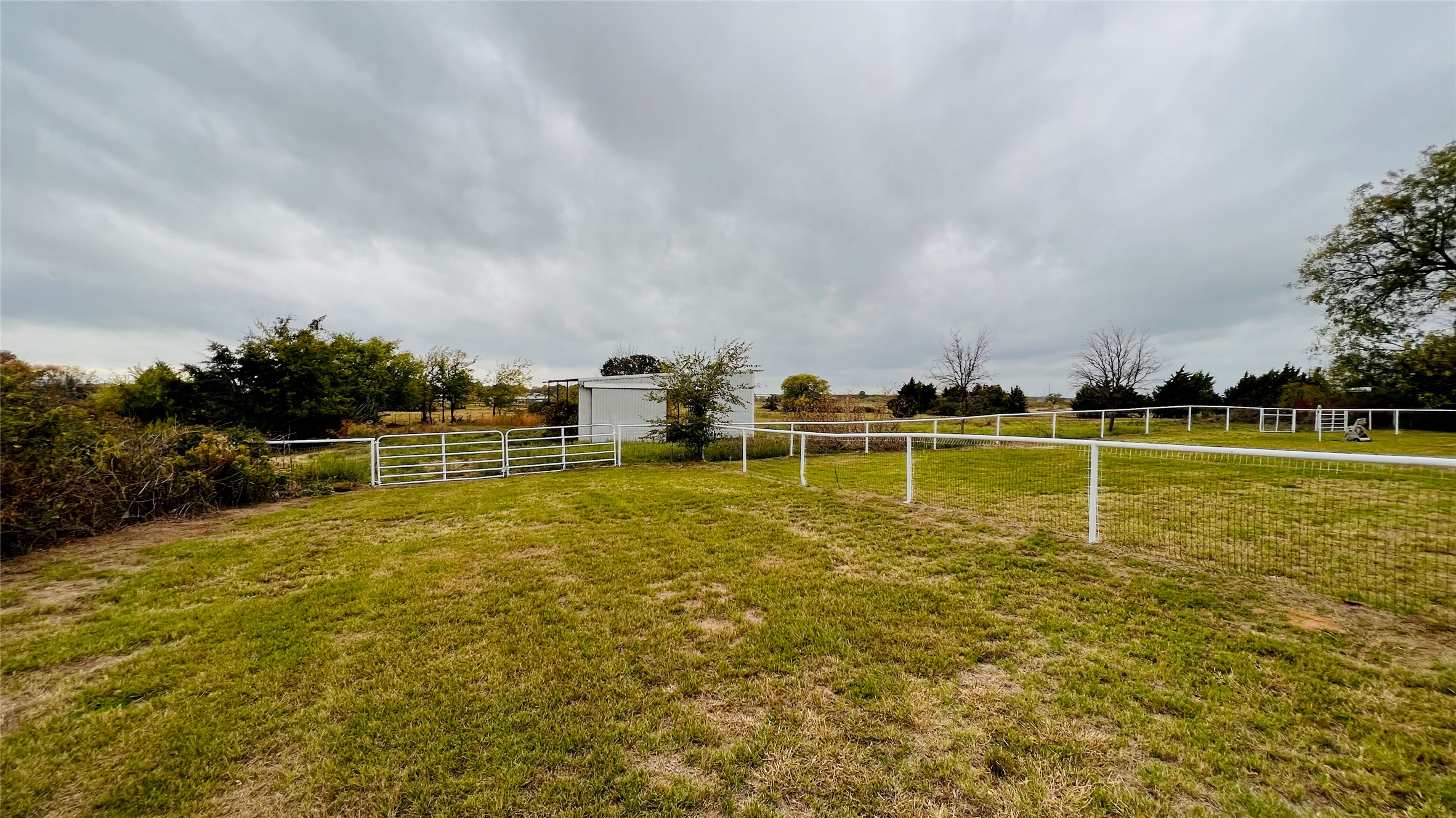 7301 Fishtrap Road Cross Roads TX 76227