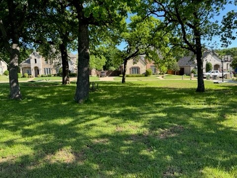 2910 Zinfandel Lane Arlington TX 76001