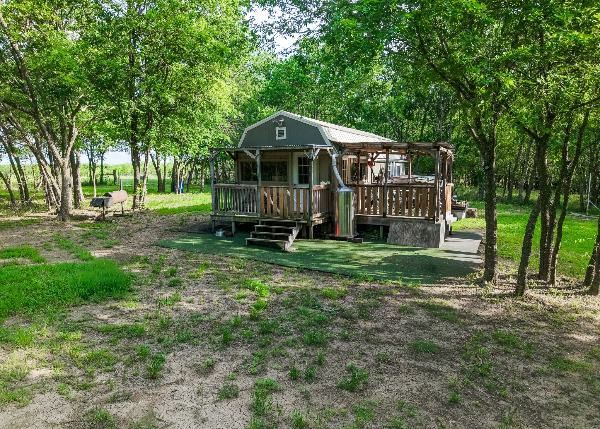 102 County Road 2344 Richland TX 76681