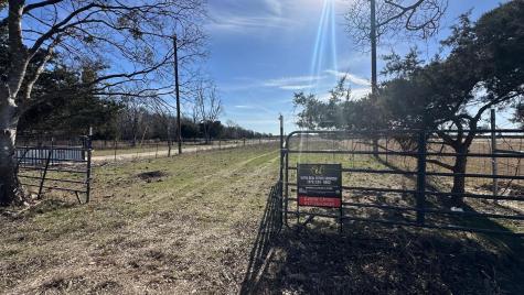 869 County Road 3908 Wills Point TX 75169