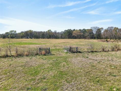 30 +/- Ac Cr 4007 New Boston TX 75570