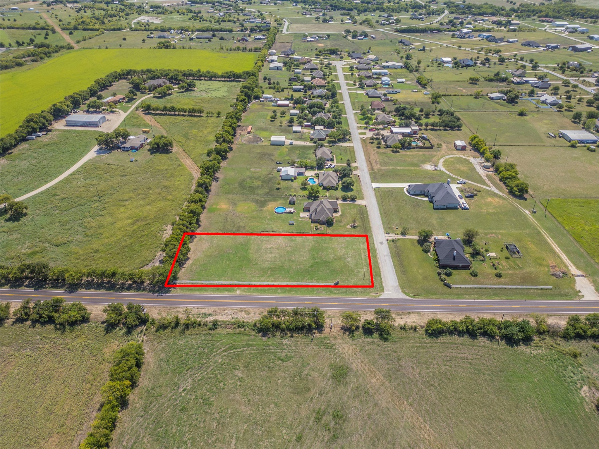 111 Saddlebrook Court Rhome TX 76078