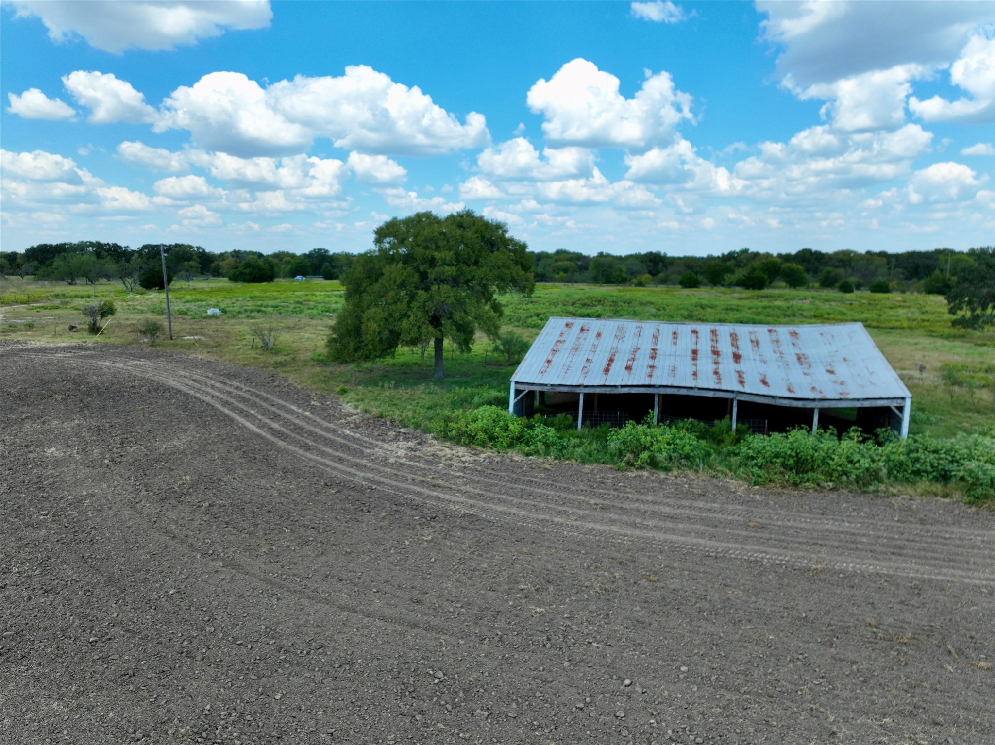19149 Fm-744 Frost TX 76641