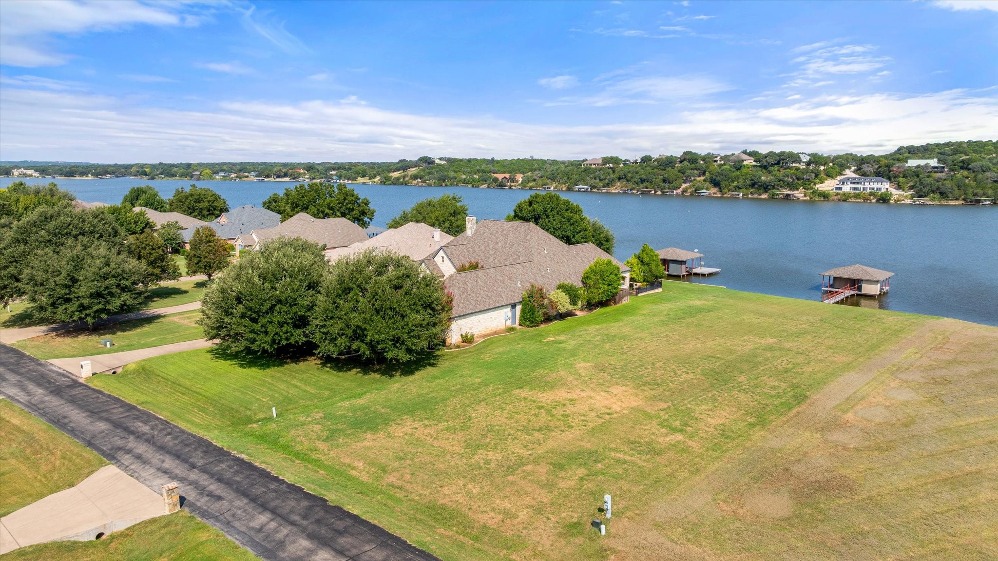 1208 E Baja Court Granbury TX 76048
