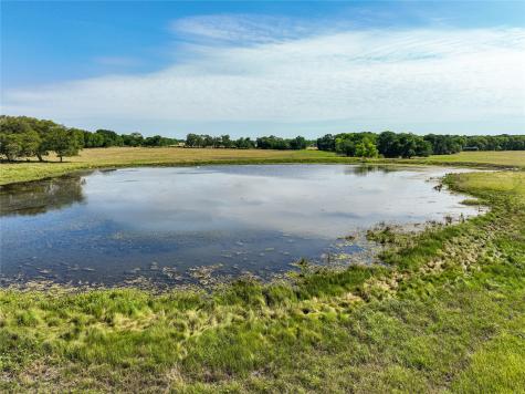 000 County Road 4055 Whitewright TX 75491