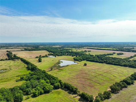 000 County Road 4055 Whitewright TX 75491