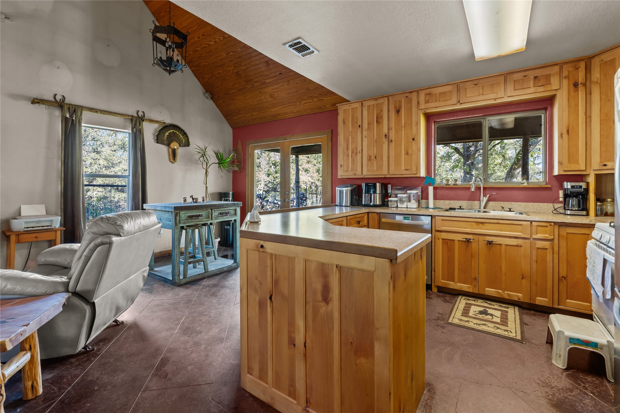 262 N Cheyenne Trail Springtown TX 76082