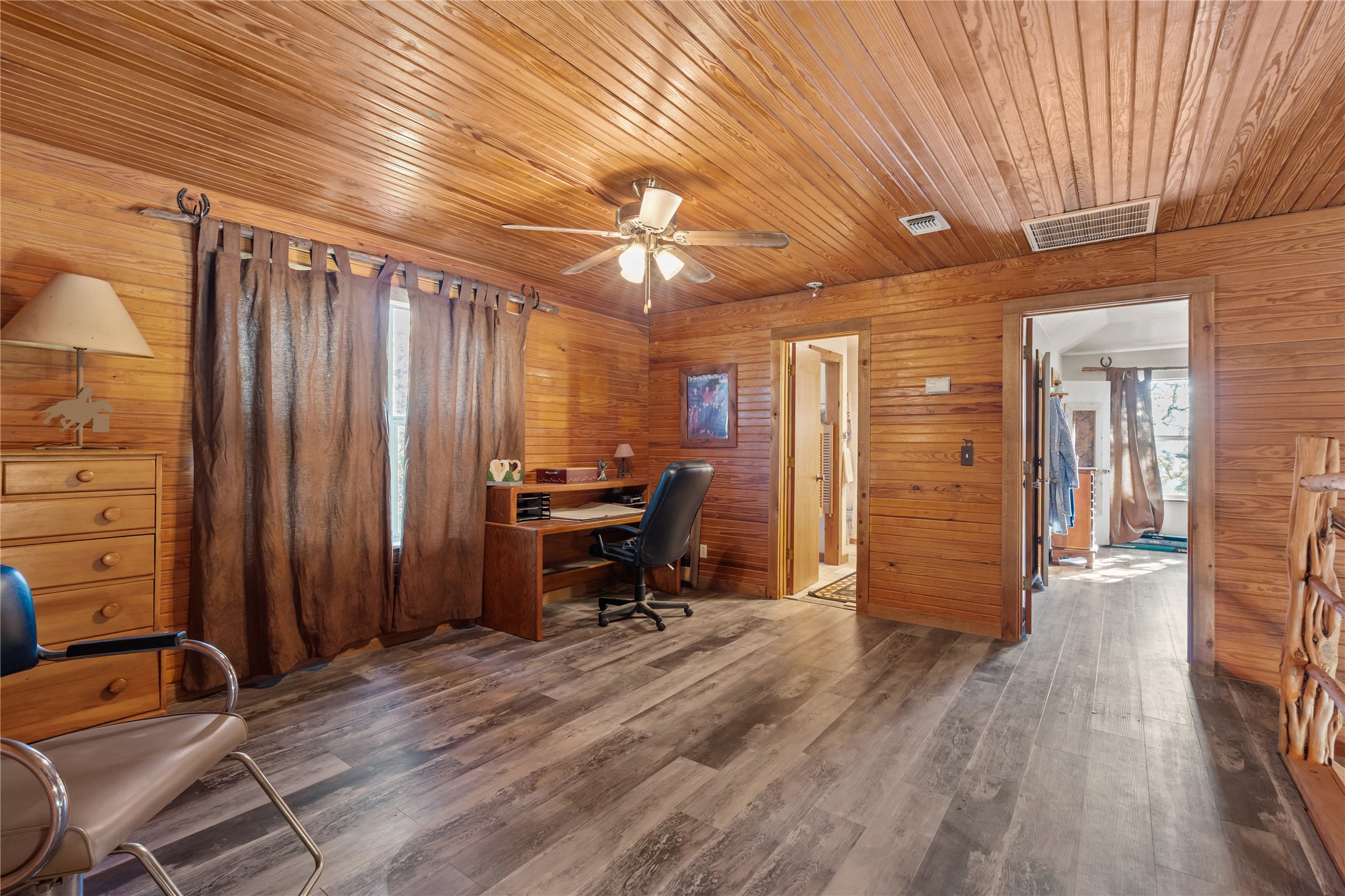 262 N Cheyenne Trail Springtown TX 76082