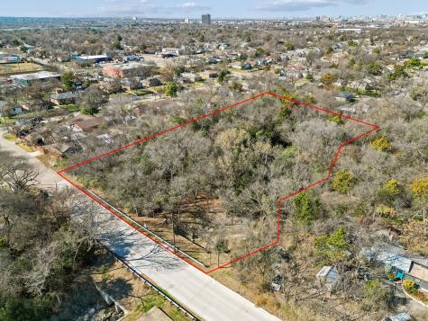 923 Stella Avenue Dallas TX 75216