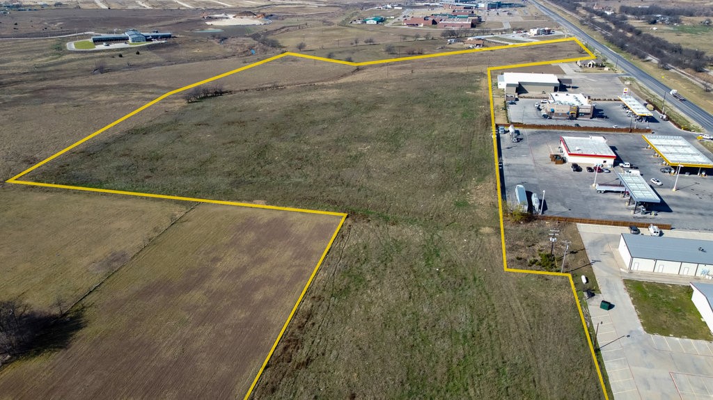 8829 N Highway 171 Godley TX 76044