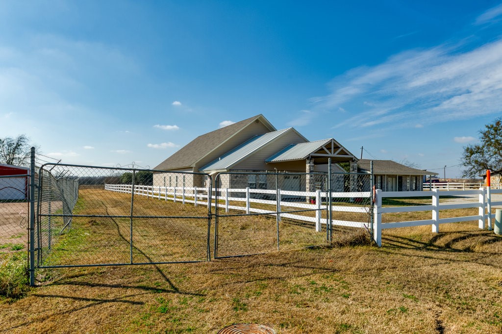 8829 N Highway 171 Godley TX 76044