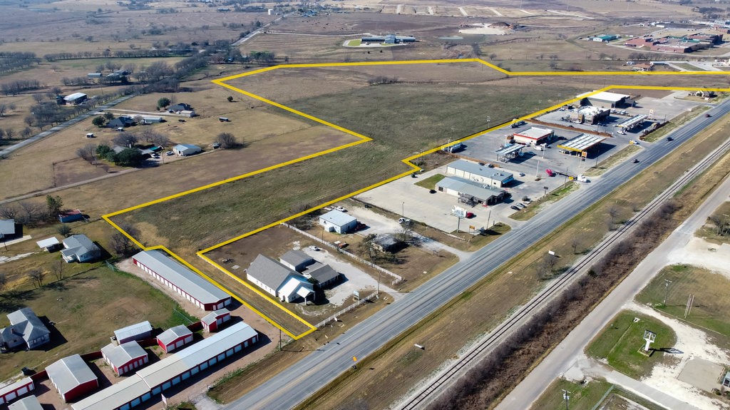 8829 N Highway 171 Godley TX 76044