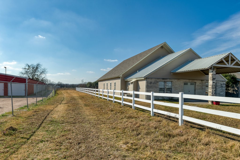 8829 N Highway 171 Godley TX 76044
