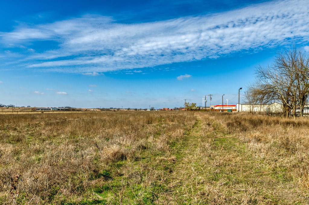 8829 N Highway 171 Godley TX 76044