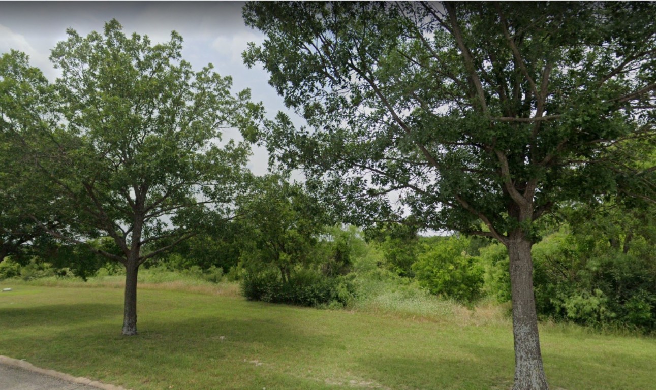 1600 W Ennis Avenue Ennis TX 75119